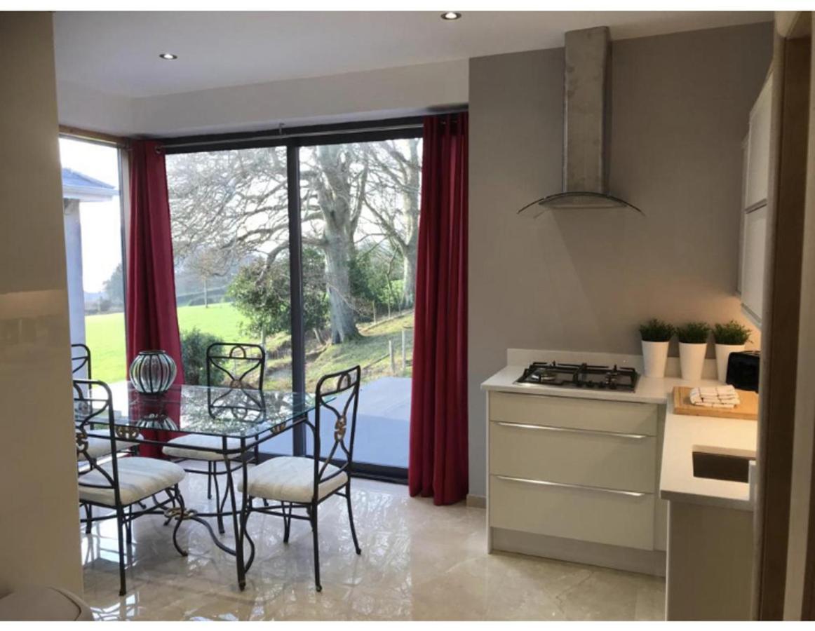 Luxurious Studio Apartment In Fahan Co Donegal Esterno foto