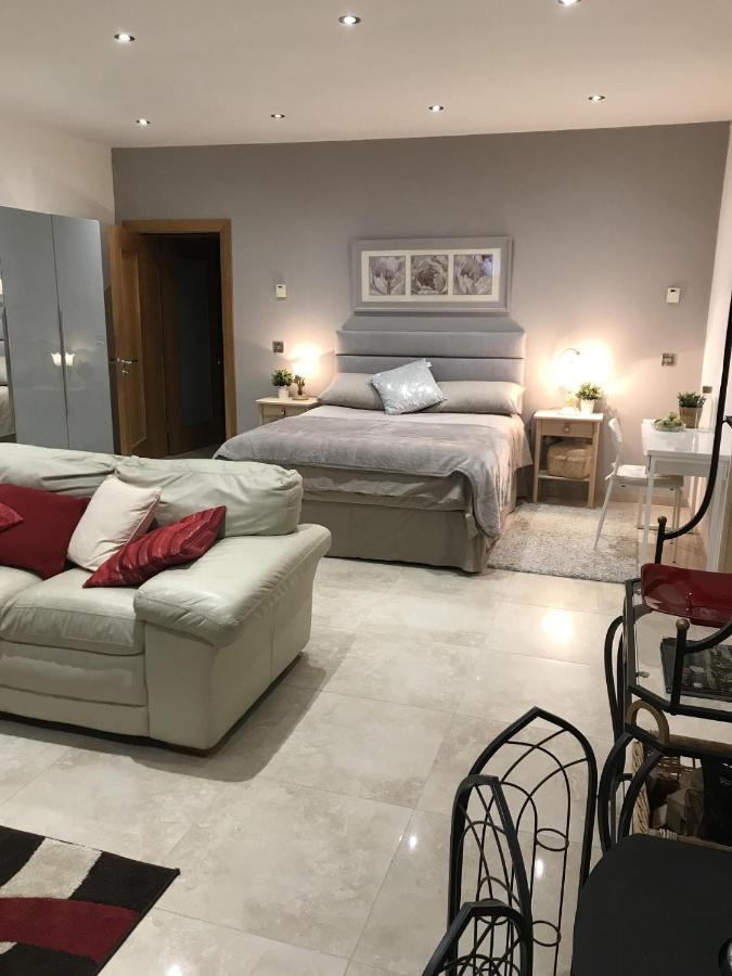 Luxurious Studio Apartment In Fahan Co Donegal Esterno foto